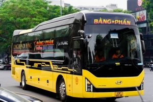 NHÀ XE BẰNG PHẤN