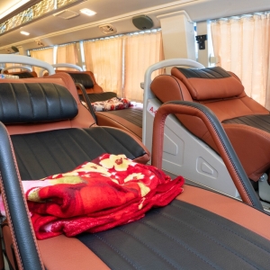 Hình ảnh hạnh cafe Limousine 36 chỗ