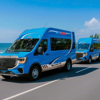 Limousine 11 Ghế
