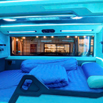 Limousine 22 Cabin